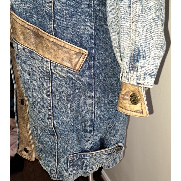 Vintage Andy Johns Denim Jacket – Lined & Insulated | Leather Trim | Size Small - Picture 7 of 13